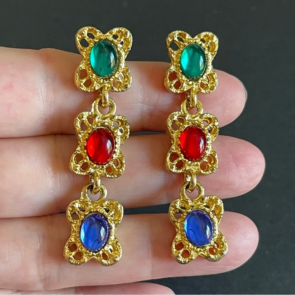 Elegant Gold Multicolor Drop Earrings_2